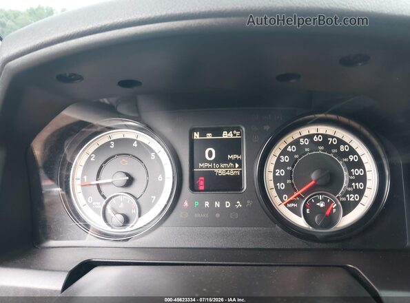1C6RR6KG1JS259362 2018 RAM 1500 Black Widok tylnych siedzeń