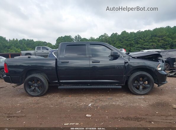 1C6RR6KG1JS259362 2018 RAM 1500 Black Widok wnętrza z tyłu
