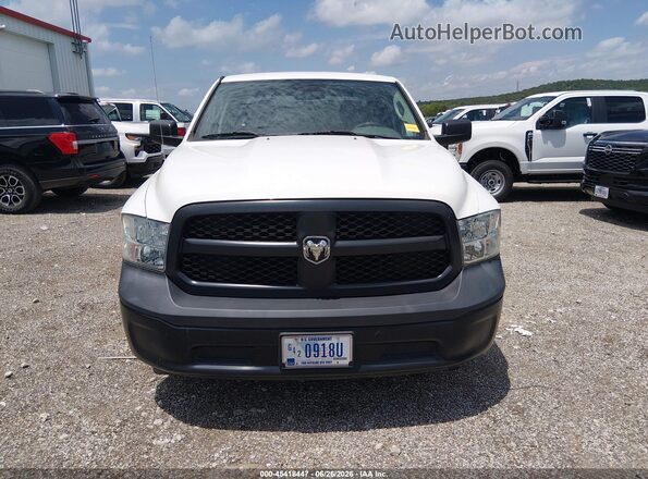 1C6RR6KG2HS764949 2017 RAM 1500 White Widok zestawu wskaźników