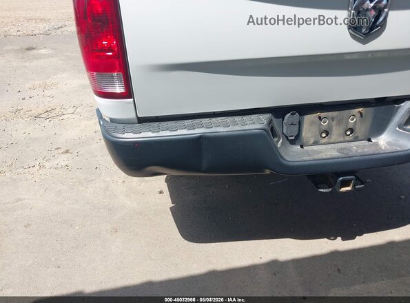 1C6RR6KG2JS288658 2018 RAM 1500 White Դիմացի տեսք