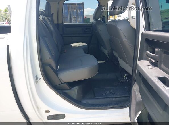 1C6RR6KG2JS288658 2018 RAM 1500 White VIN կոդի պիտակի տեսք