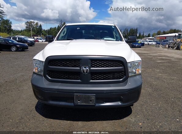 1C6RR6KG2JS298607 2018 RAM 1500 Белый Вид щитка приборов