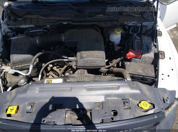1C6RR6KG2JS298607 2018 RAM 1500 Белый Вид сзади