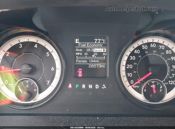 1C6RR6KG3HS824799 2017 RAM 1500 Dark Blue Vista de los asientos traseros