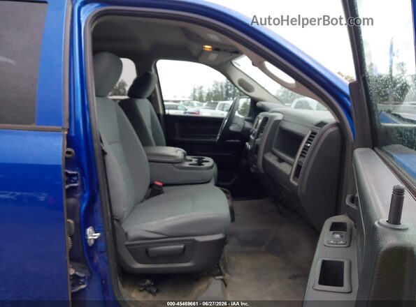 1C6RR6KG4JS293831 2018 RAM 1500 Blue Vista interior delantera