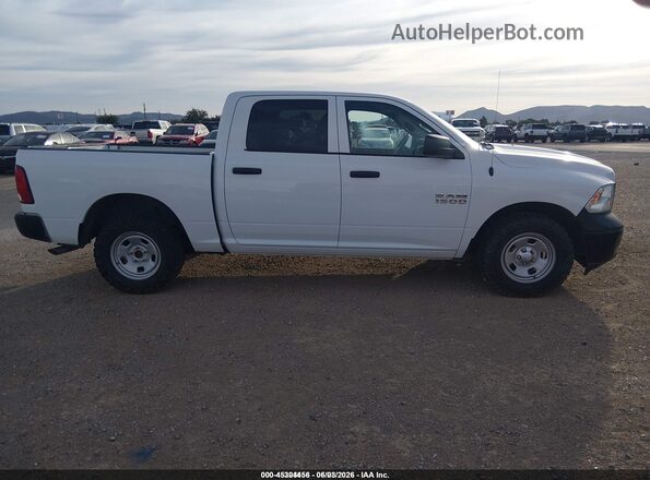 1C6RR6KG4JS303628 2018 RAM 1500 White Widok tylnych siedzeń