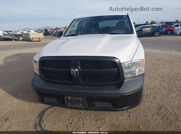 1C6RR6KG4JS303628 2018 RAM 1500 White Widok z przodu