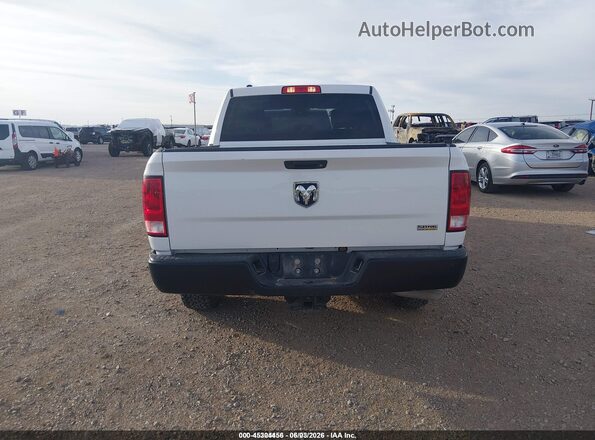 1C6RR6KG4JS303628 2018 RAM 1500 White Widok komory silnika