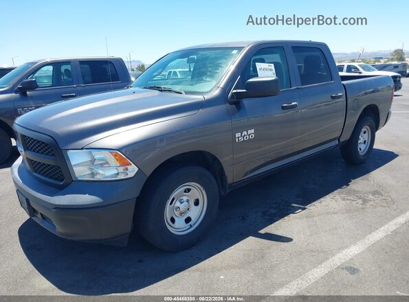 1C6RR6KG5JS256223 2018 RAM 1500 Серый Передняя левая четверть