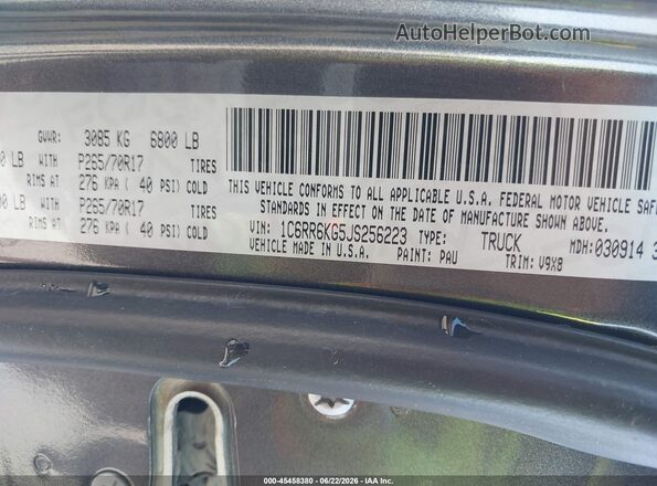 1C6RR6KG5JS256223 2018 RAM 1500 Серый Вид подкапотного пространства