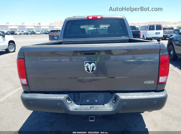 1C6RR6KG5JS256223 2018 RAM 1500 Серый 