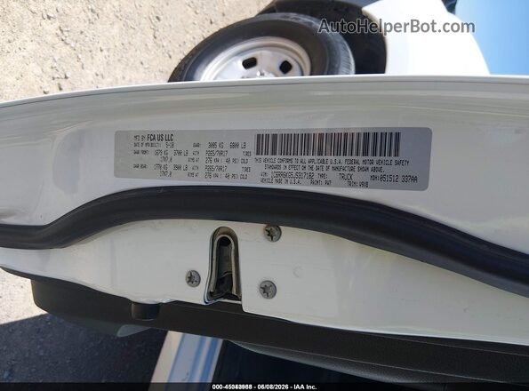 1C6RR6KG5JS317182 2018 RAM 1500 White Engine compartment view