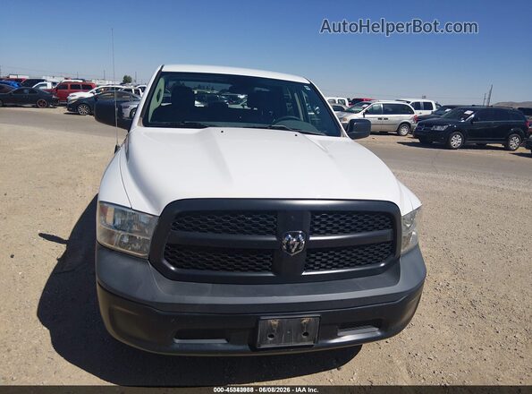 1C6RR6KG5JS317182 2018 RAM 1500 White Instrument cluster view
