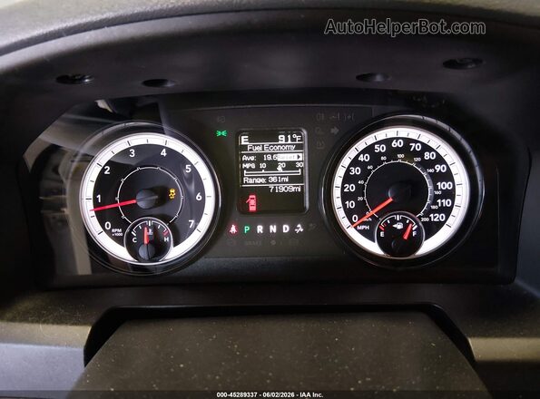 1C6RR6KG5LS158473 2020 RAM 1500 CLASSIC White Widok tylnych siedzeń