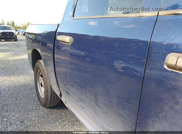1C6RR6KG6JS298593 2018 RAM 1500 Dark Blue 360 interior view