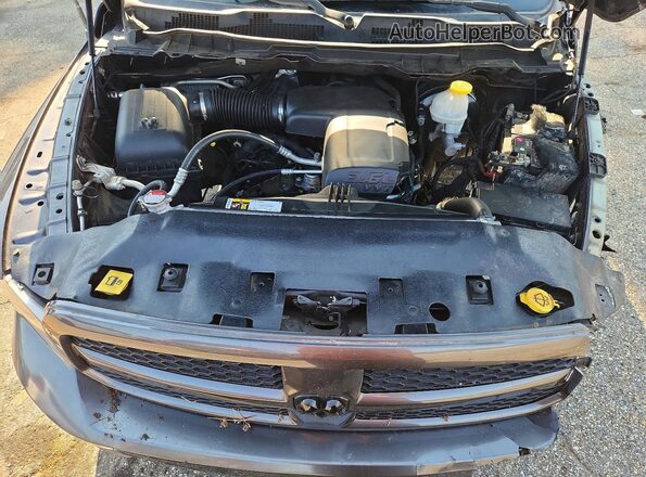 1C6RR6KG6JS304750 2018 RAM 1500 Charcoal Rear interior view