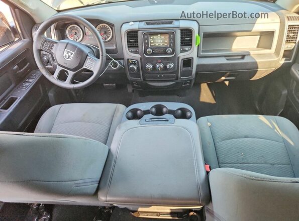 1C6RR6KG6JS304750 2018 RAM 1500 Charcoal Dashboard view