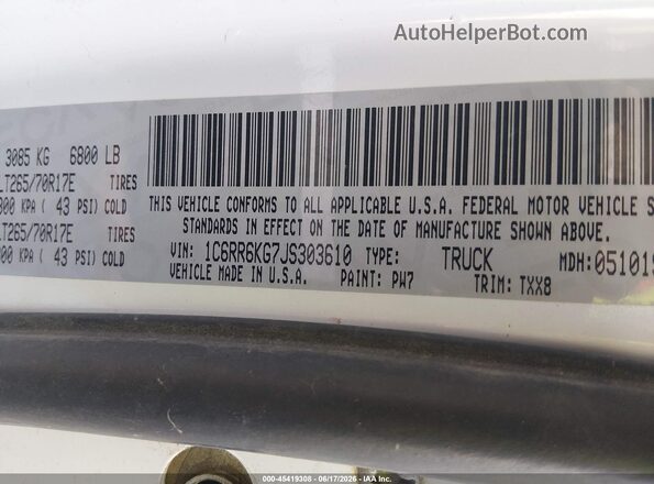 1C6RR6KG7JS303610 2018 RAM 1500 White Engine compartment view
