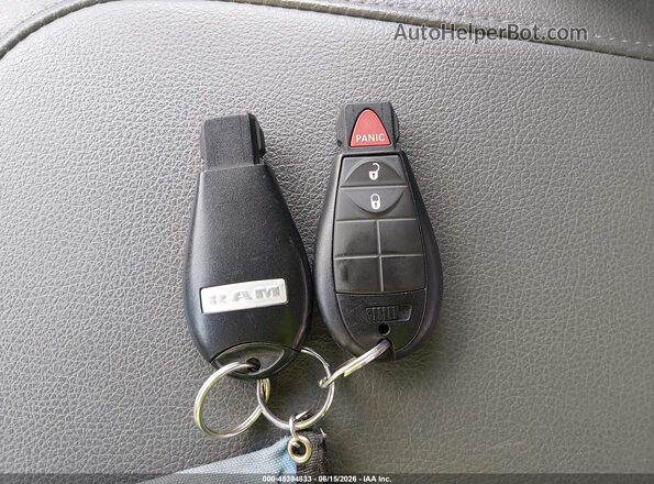 1C6RR6KG9GS355068 2016 RAM 1500 Silver Առջևի վահանակի տեսք