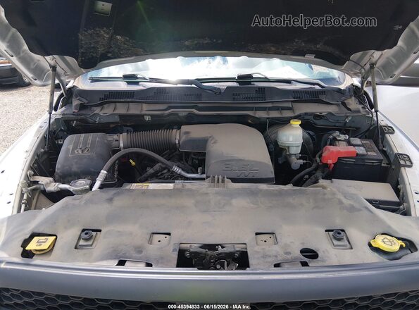 1C6RR6KG9GS355068 2016 RAM 1500 Silver Հետևի տեսք