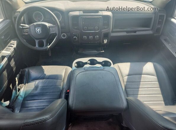 1C6RR6KT3KS555210 2019 RAM 1500 White Dashboard view