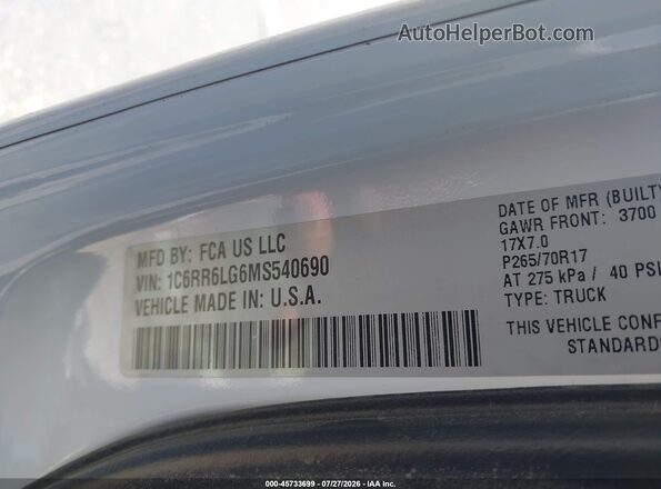 1C6RR6LG6MS540690 2021 RAM 1500 CLASSIC White Widok komory silnika