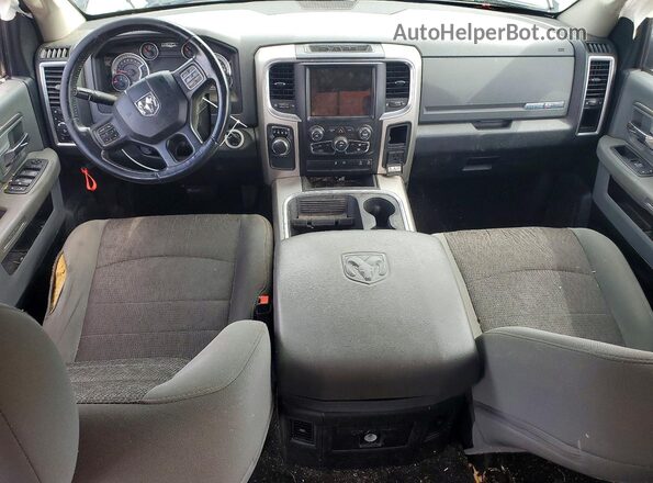 1C6RR6LT0GS155630 2016 RAM 1500 Black Dashboard view