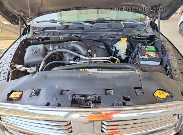 1C6RR6LT1HS525422 2017 RAM 1500 Black Rear interior view