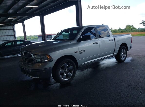 1C6RR6LT1KS538646 2019 RAM 1500 CLASSIC Серебряный Передняя левая четверть