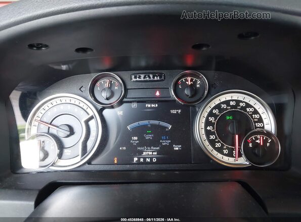 1C6RR6LT1KS538646 2019 RAM 1500 CLASSIC Серебряный Вид задних сидений