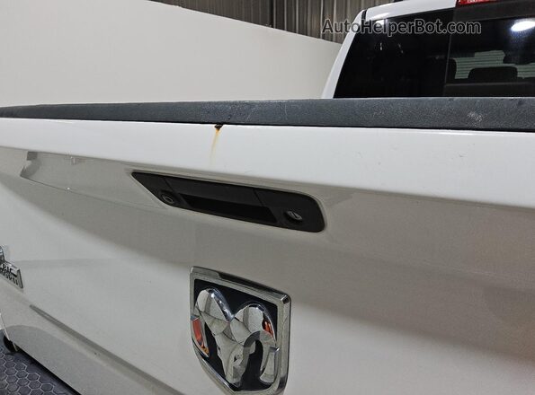 1C6RR6LT4HS500627 2017 RAM 1500 Белый 