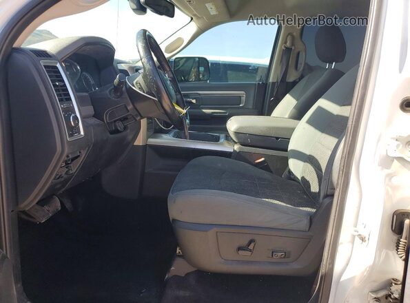 1C6RR6LT4HS806212 2017 RAM 1500 White Вид салону спереду