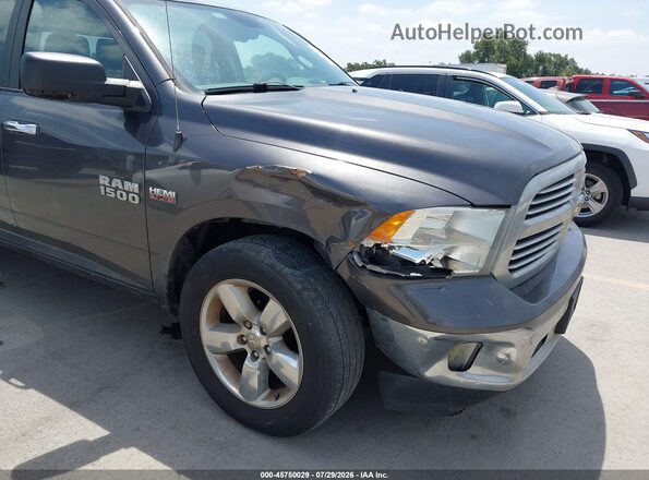 1C6RR6LT4JS232247 2018 RAM 1500 Серый Вид спереди