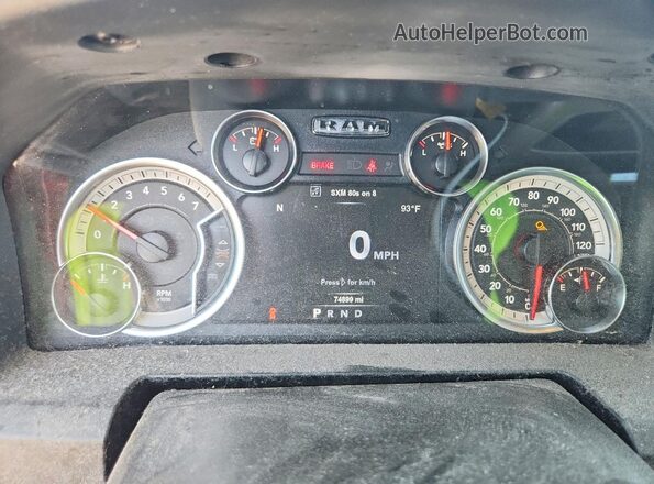 1C6RR6LT4JS238940 2018 RAM 1500 Бордовый Вид щитка приборов