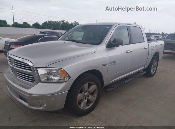 1C6RR6LT5GS381100 2016 RAM 1500 Silver Przód lewy