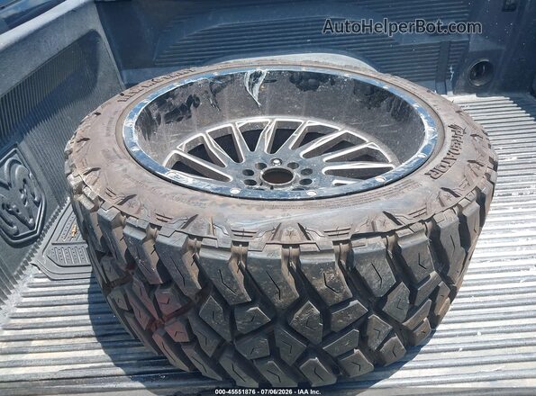 1C6RR6LT5HS752225 2017 RAM 1500 Синий Вид щитка приборов