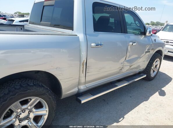 1C6RR6LT5JS244813 2018 RAM 1500 Silver Դիմացի տեսք
