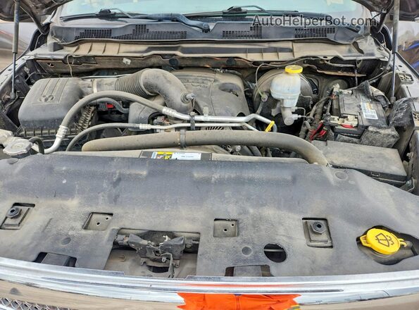 1C6RR6LT7KS586409 2019 RAM 1500 Black უკანა სალონის ხედი
