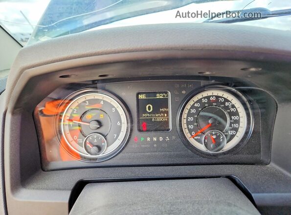 1C6RR6LT7KS665286 2019 RAM 1500 Black Vista del cuadro de instrumentos