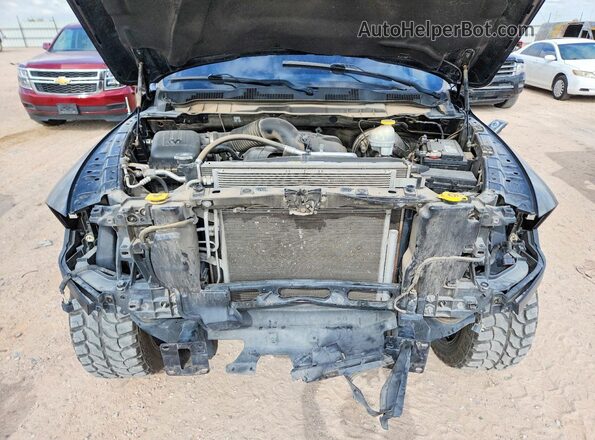 1C6RR6LT7KS665286 2019 RAM 1500 Black Vista interior trasera