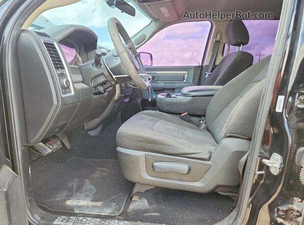 1C6RR6LT7KS665286 2019 RAM 1500 Black Vista interior delantera