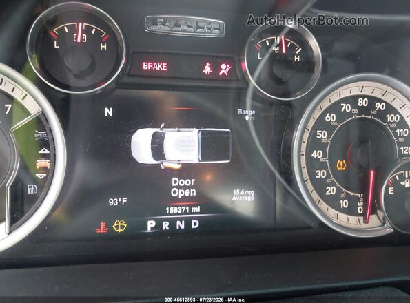 1C6RR6LT8GS194899 2016 RAM 1500 Черный Вид задних сидений