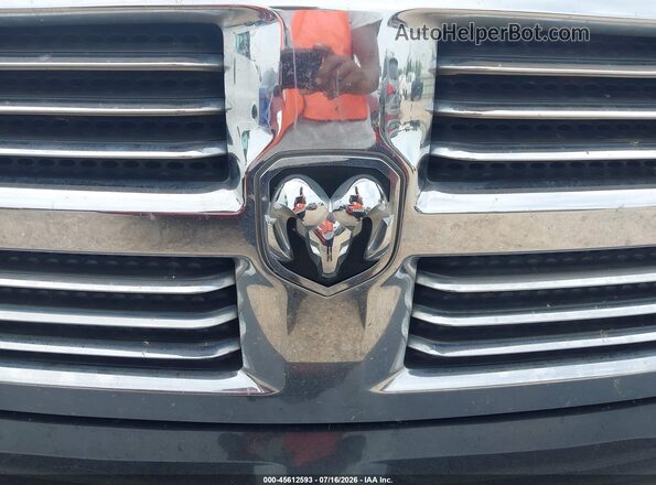 1C6RR6LT8GS194899 2016 RAM 1500 Черный Вид спереди