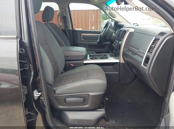 1C6RR6LT8GS194899 2016 RAM 1500 Черный Вид салона спереди