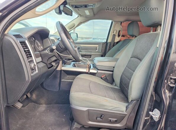 1C6RR6LT9GS148062 2016 RAM 1500 Черный Вид салона спереди