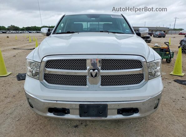 1C6RR6LT9HS805833 2017 RAM 1500 White Widok z przodu
