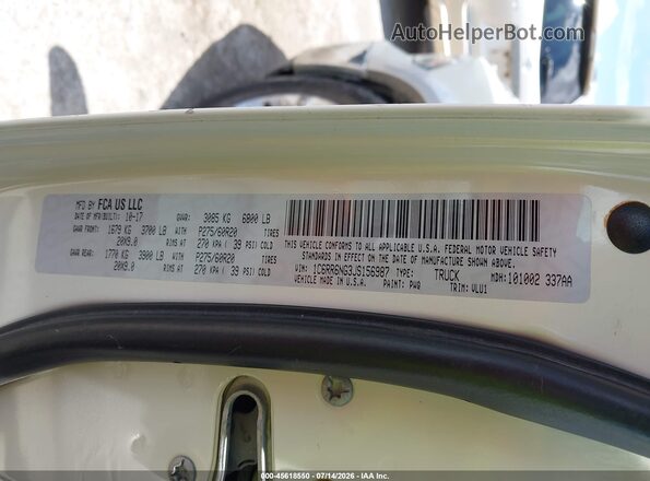 1C6RR6NG3JS156987 2018 RAM 1500 White Вид підкапотного простору