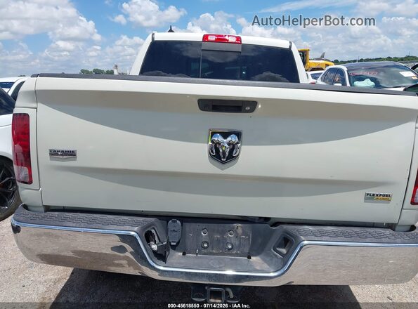 1C6RR6NG3JS156987 2018 RAM 1500 White 
