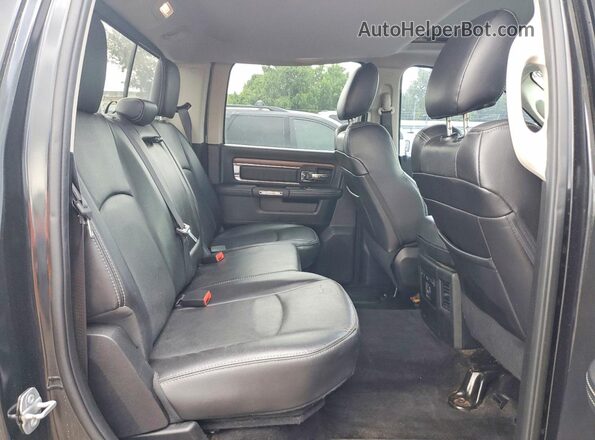 1C6RR6NT4GS147978 2016 RAM 1500 Black Widok tylnych siedzeń