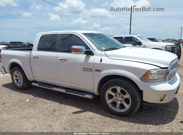 1C6RR6NT9GS233254 2016 RAM 1500 White Vista interior trasera